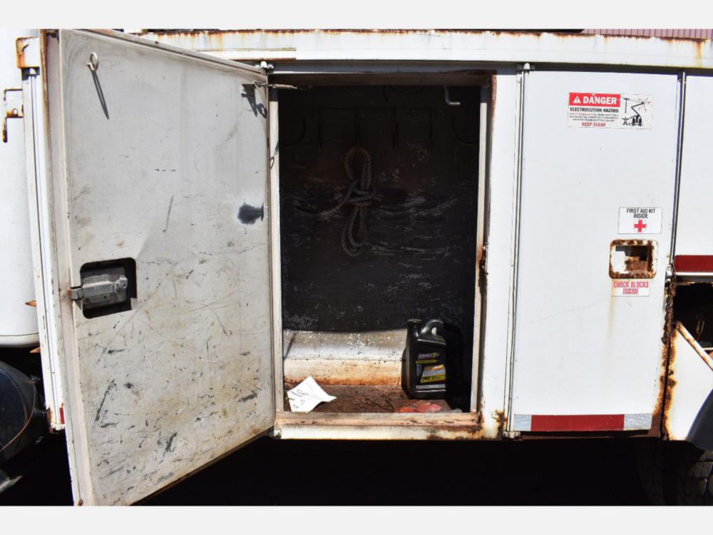 2000 Int'l 4700 Altec Cable Placer
