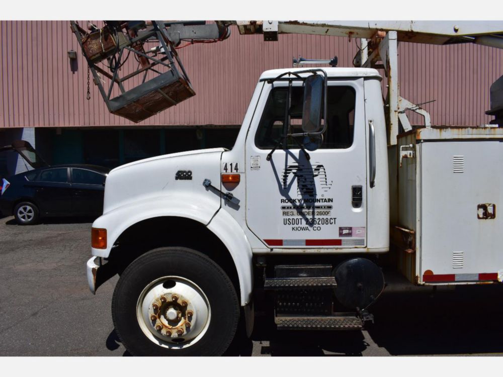 2000 Int'l 4700 Altec Cable Placer