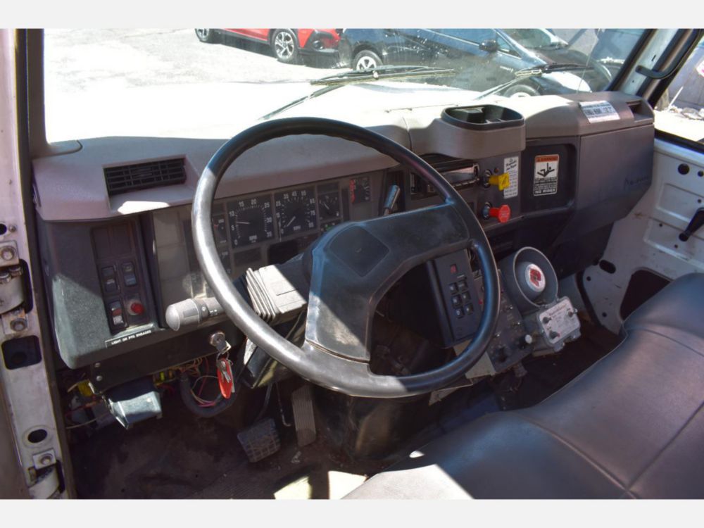 2000 Int'l 4700 Altec Cable Placer