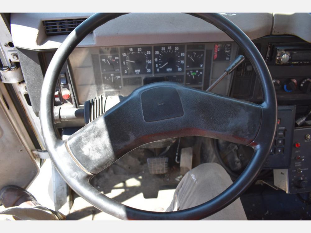 2000 Int'l 4700 Altec Cable Placer