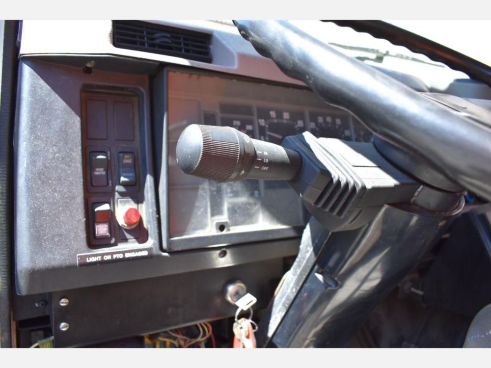 2000 Int'l 4700 Altec Cable Placer