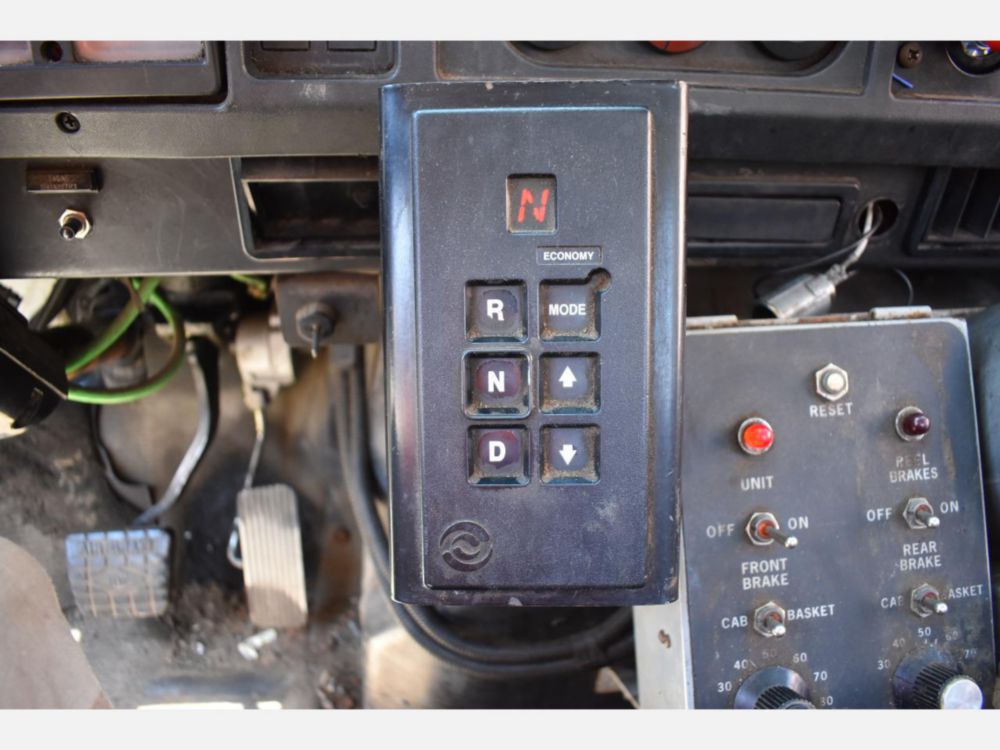 2000 Int'l 4700 Altec Cable Placer