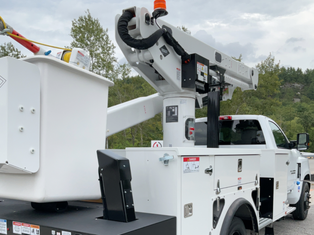 2023 Chevrolet 5500 4x2 Versalift VST-47-MHI Bucket Truck