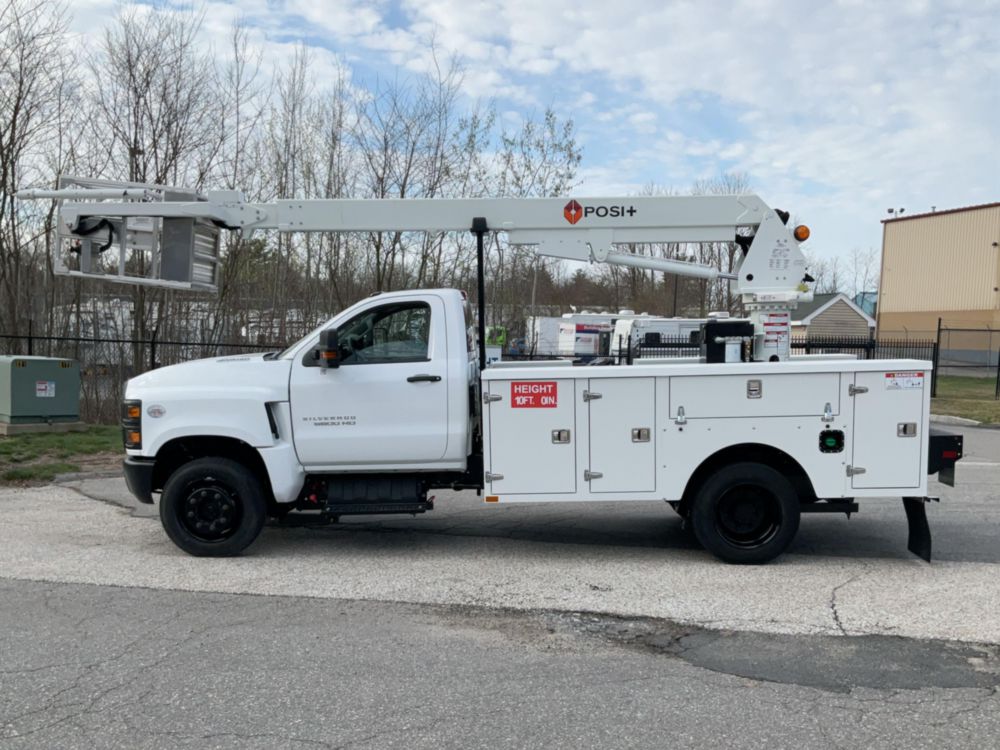 2023 Chevrolet 5500 4x2 Posi+ 700-40 Cable Placer Truck