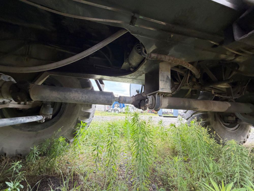 1993 LORAIN LRT-230E Rough Terrain Crane