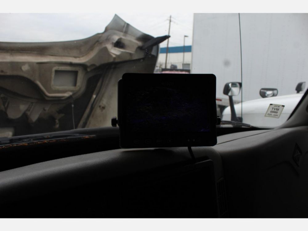 2013 Int'l Diesel 6x4 Automatic Box Truck