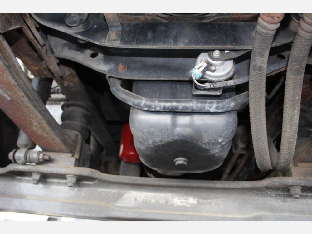 2013 Int'l Diesel 6x4 Automatic Box Truck