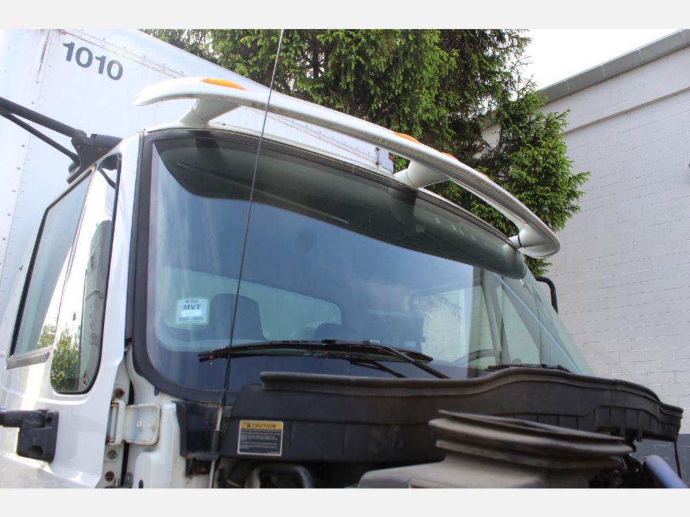 2013 Int'l Diesel 6x4 Automatic Box Truck