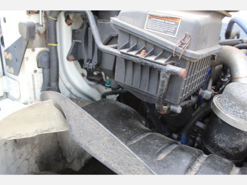 2013 Int'l Diesel 6x4 Automatic Box Truck