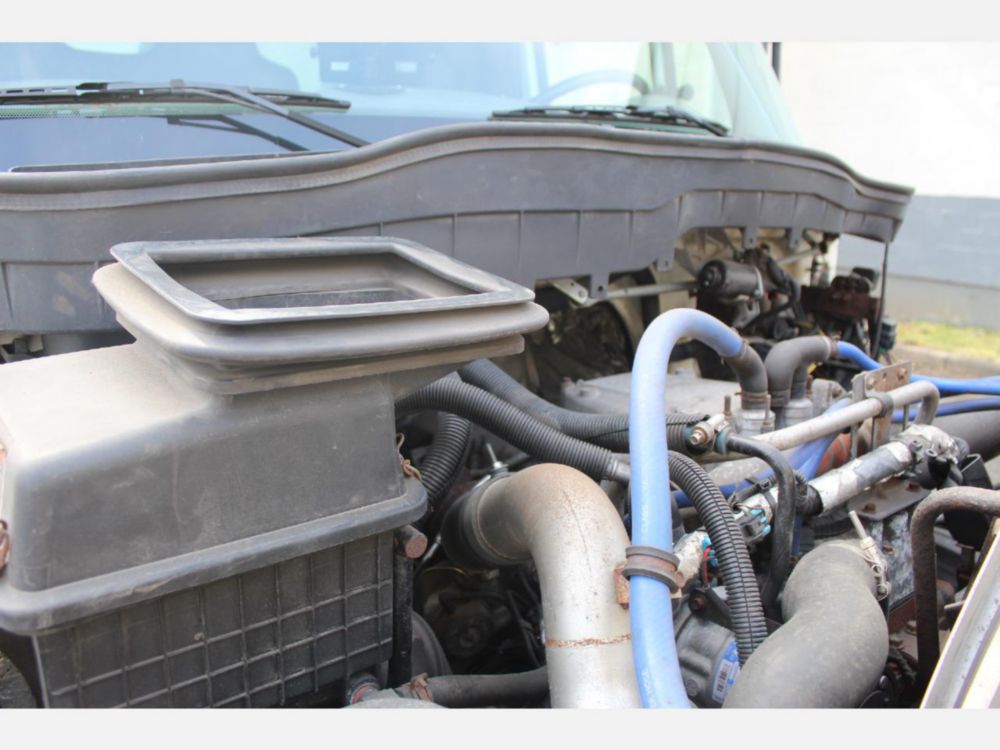 2013 Int'l Diesel 6x4 Automatic Box Truck