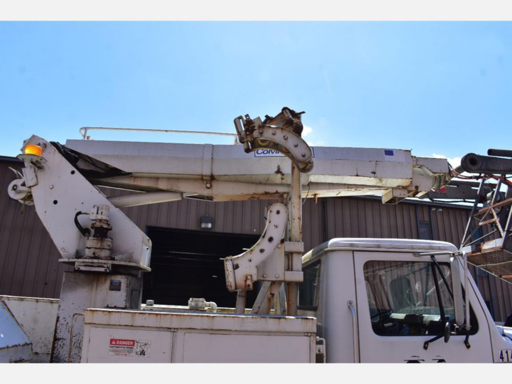 2000 Int'l 4700 Altec Cable Placer