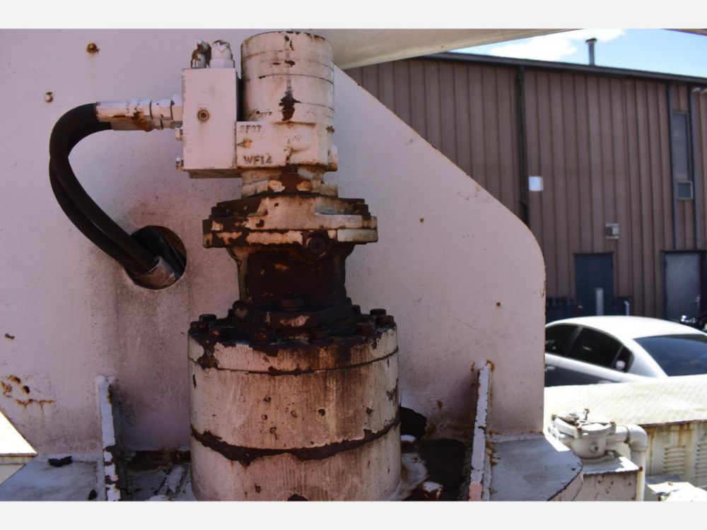 2000 Int'l 4700 Altec Cable Placer