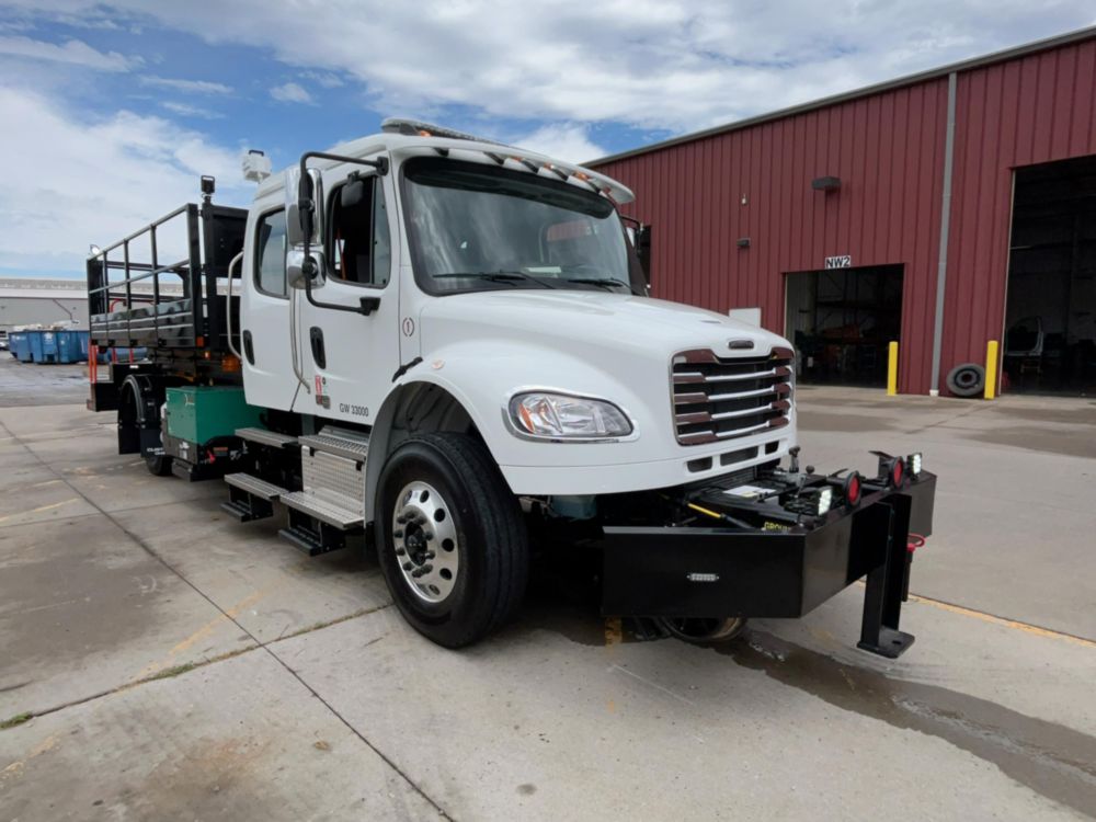 2026 Freightliner M2106 4x2 TESCO BSL100-14 Hi-Rail Scissor Lift Truck