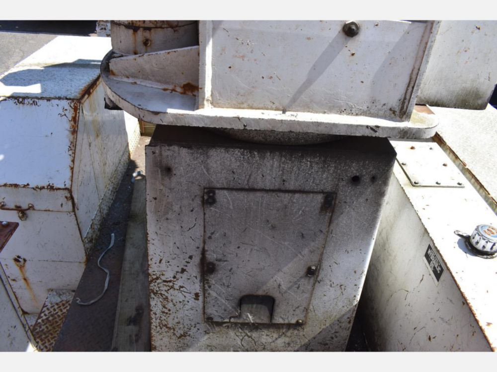 2000 Int'l 4700 Altec Cable Placer