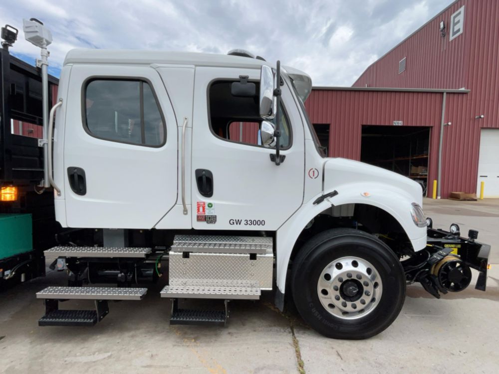 2026 Freightliner M2106 4x2 TESCO BSL100-14 Hi-Rail Scissor Lift Truck