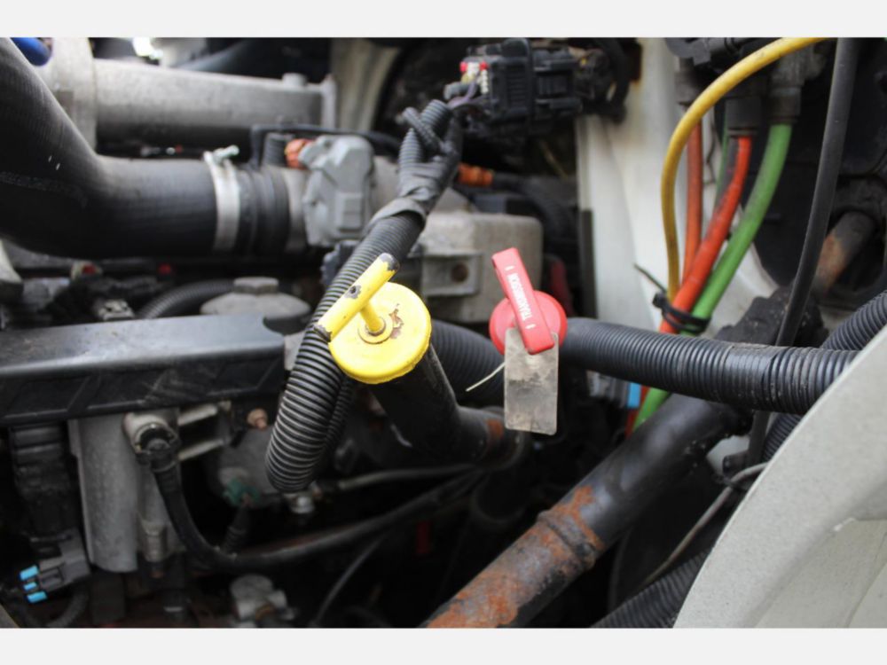 2013 Int'l Diesel 6x4 Automatic Box Truck