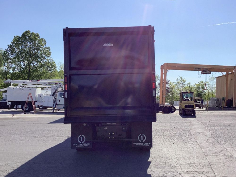 2025 Freightliner M2106 8x4 BARKO 80XLE Grapple Truck