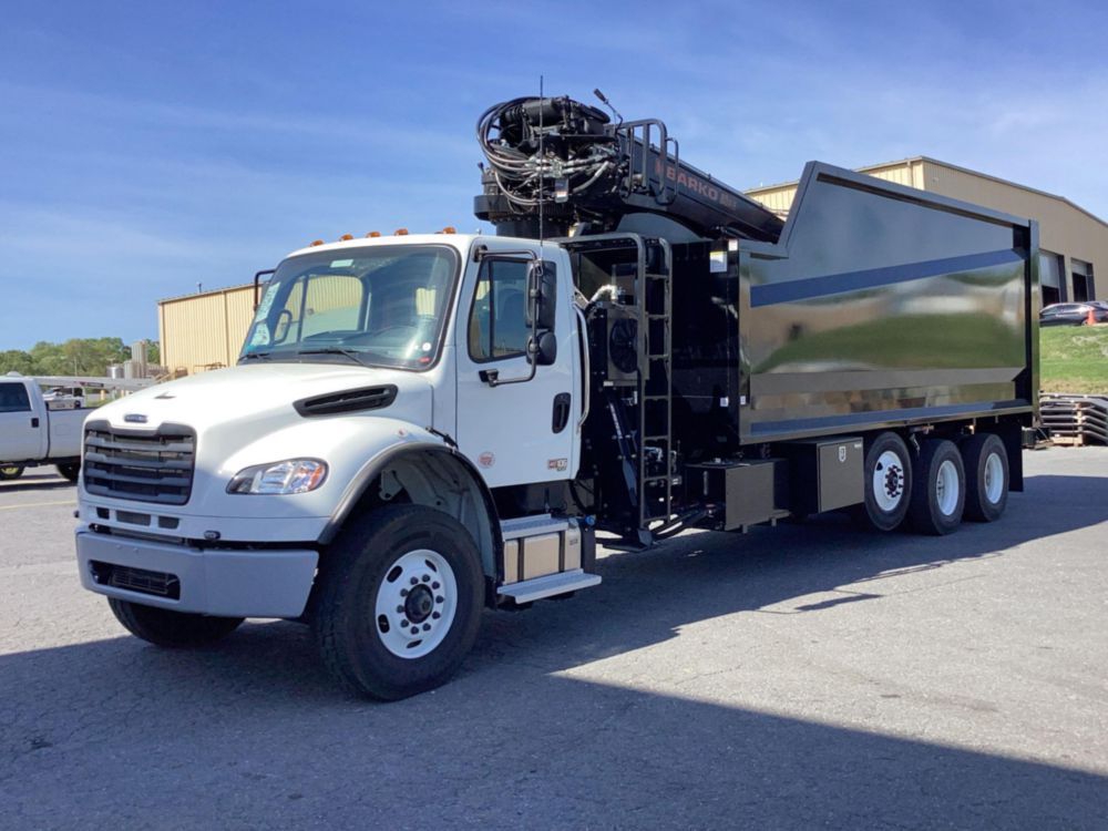 2025 Freightliner M2106 8x4 BARKO 80XLE Grapple Truck
