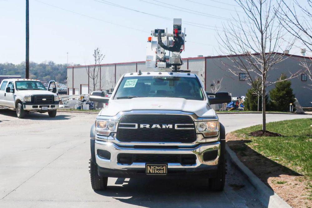 40 ft Non Insulated AWD Telecom Bucket Truck