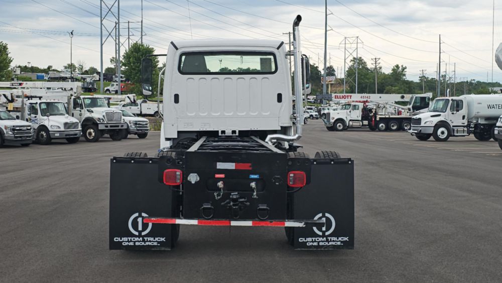 2020 Freightliner M2106 4x4 Cab & Chassis