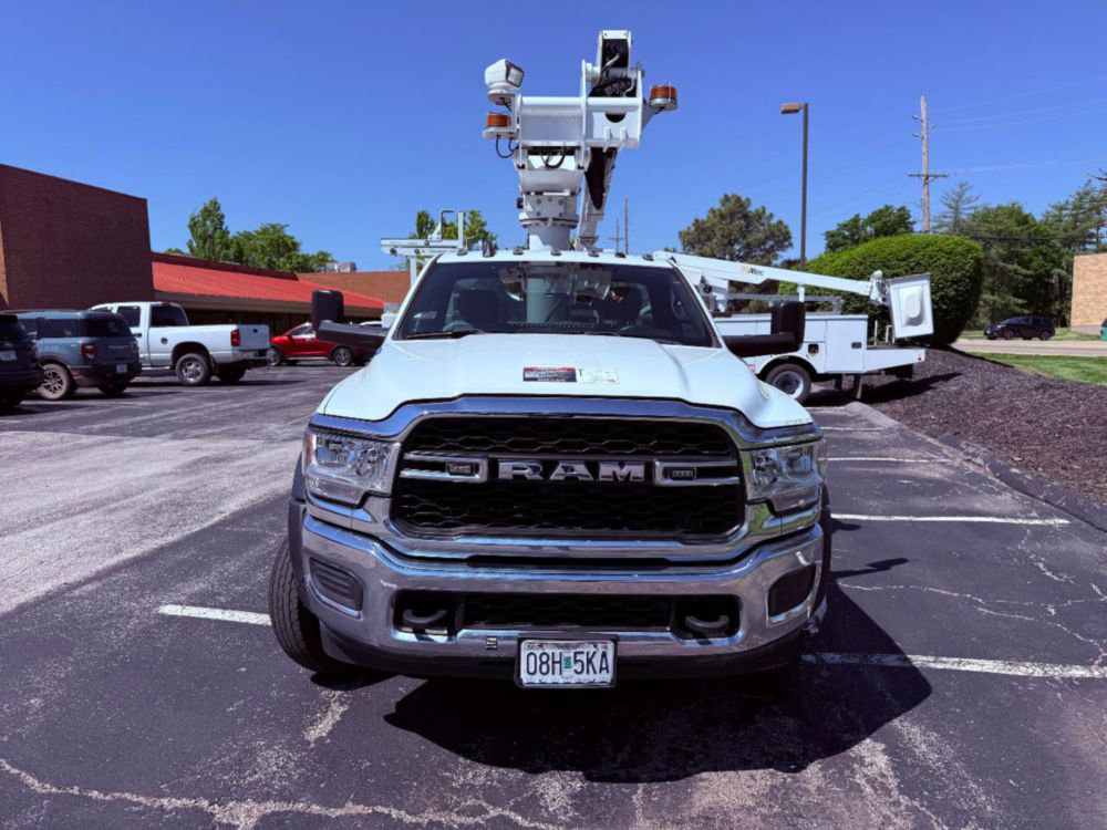 2022 Dodge 5500 4x4 Diesel Altec AT-235 Bucket Truck