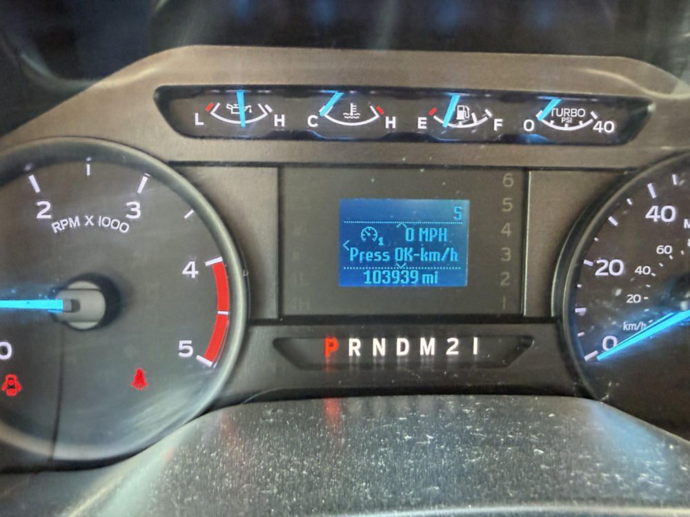 2018 Ford F-550 4x4 Crew Cab Flatbed Truck