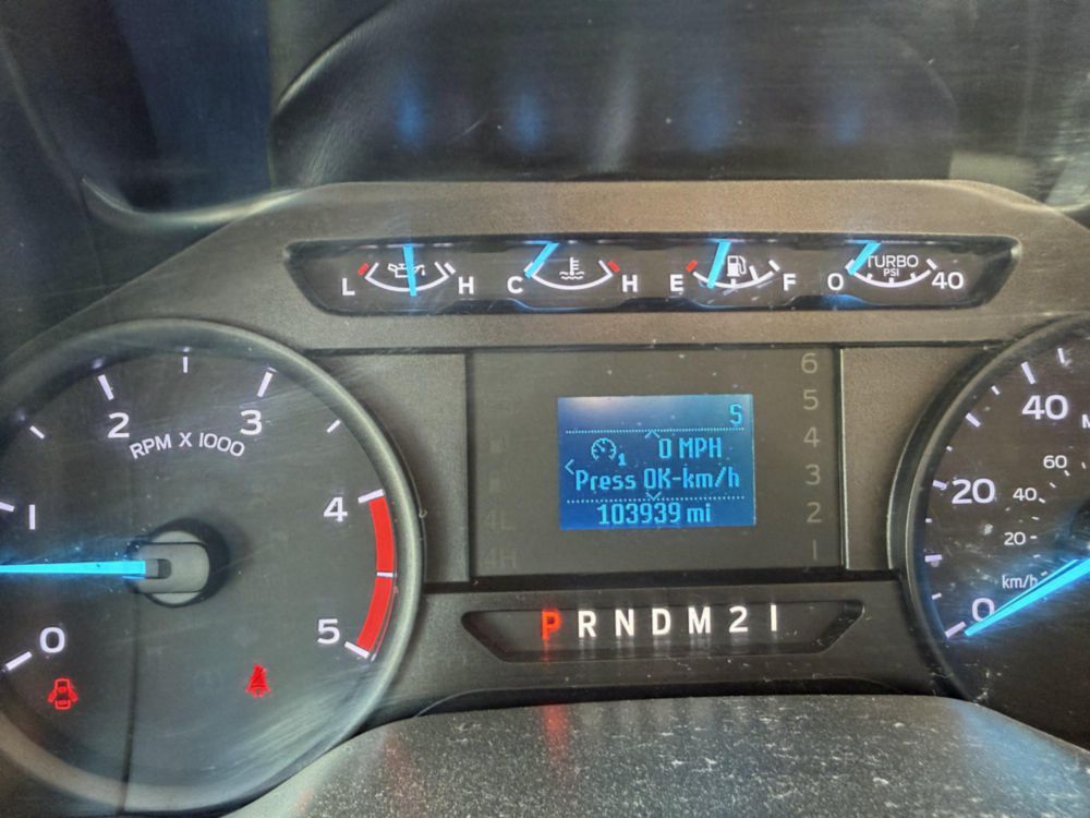 2018 Ford F-550 4x4 Crew Cab Flatbed Truck