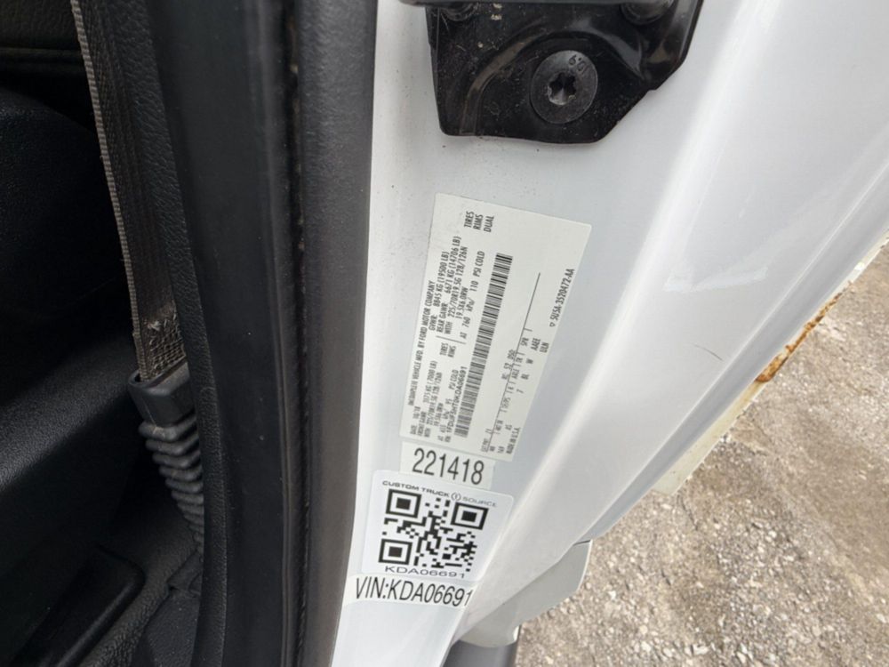 2019 Ford F-550 4x4 Versalift VST-40I Material Handler Bucket Truck