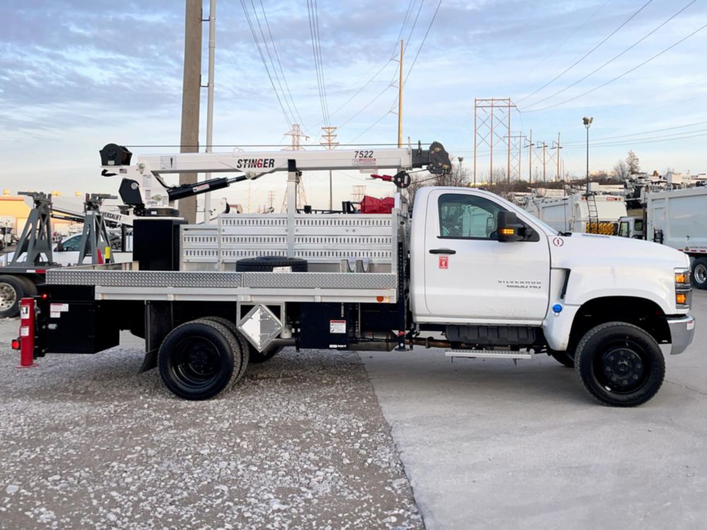 2023 Chevrolet 6500 4x4 Load King Voyager P Service Truck w/ Stinger 7522 Crane