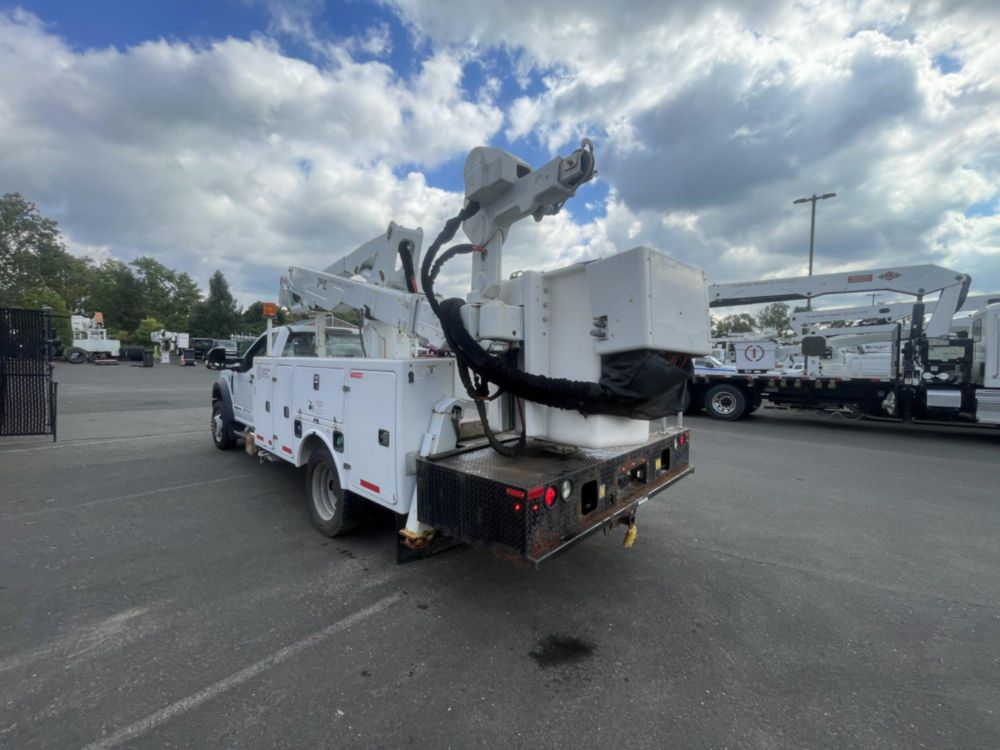 2018 Ford F-550 4x4 Duralift DPM2-47 Material Handler Bucket Truck