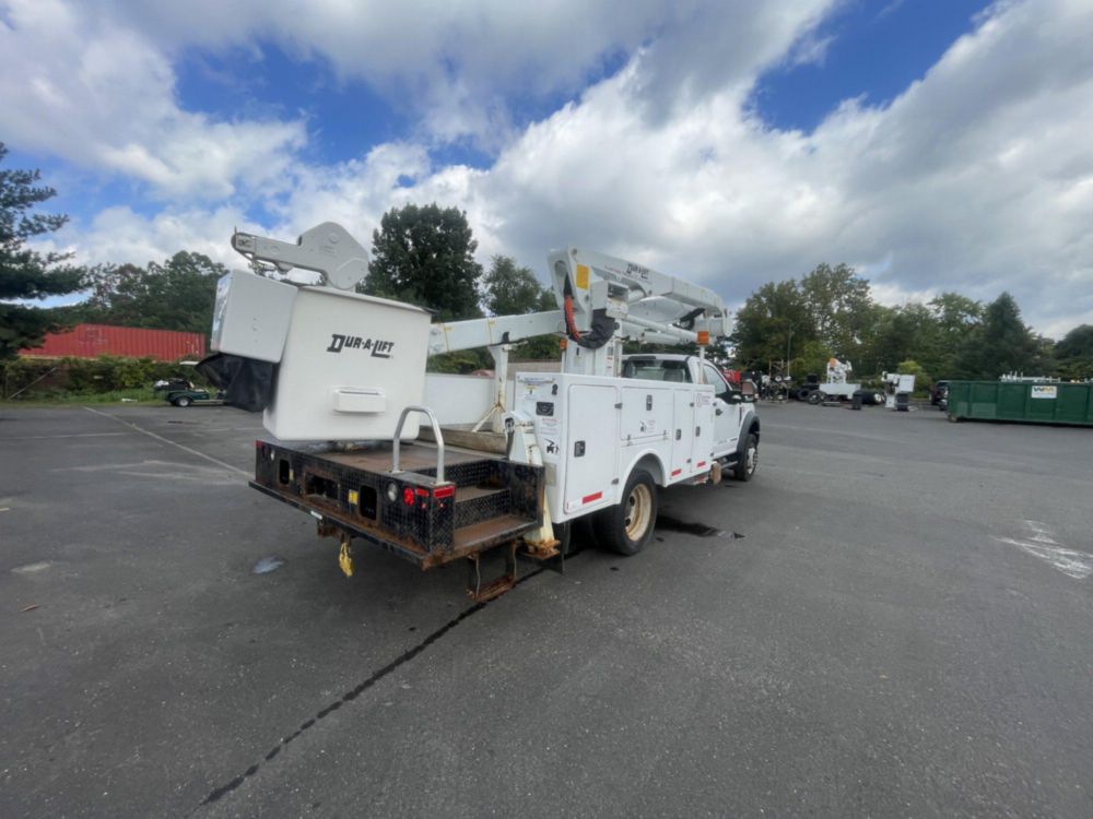2018 Ford F-550 4x4 Duralift DPM2-47 Material Handler Bucket Truck