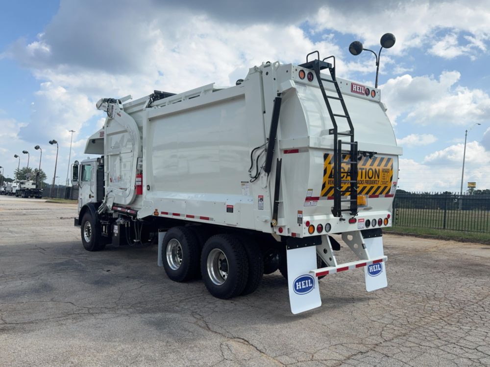 2026 Mack TerraPro 64R 6x4 Heil Half/Pack 40 Yd Front End Loader Truck