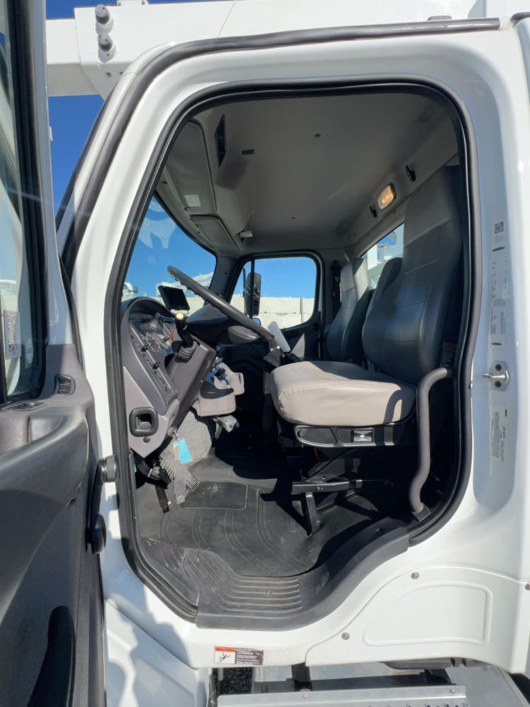 2019 Freightliner M2106 4x2 POSI+ 800-40 Cable Placer