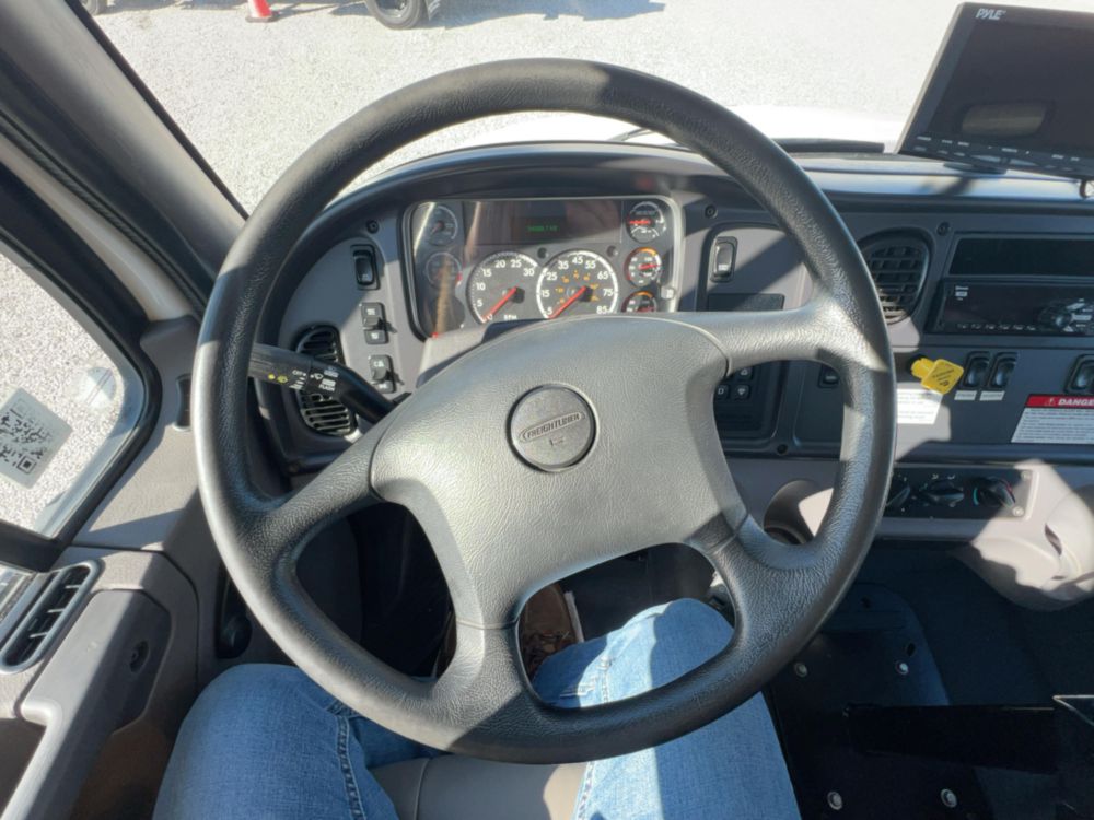 2019 Freightliner M2106 4x2 POSI+ 800-40 Cable Placer