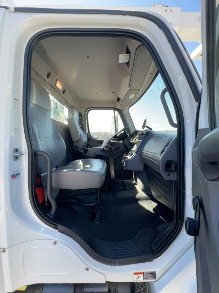 2019 Freightliner M2106 4x2 POSI+ 800-40 Cable Placer