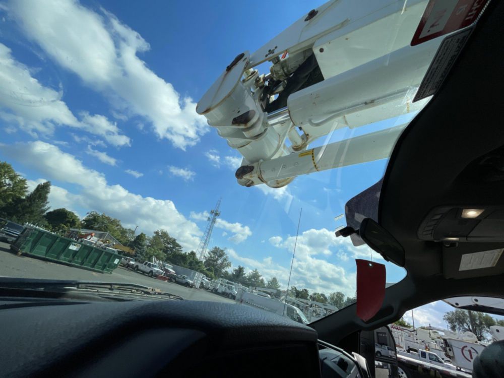 2018 Ford F-550 4x4 Duralift DPM2-47 Material Handler Bucket Truck