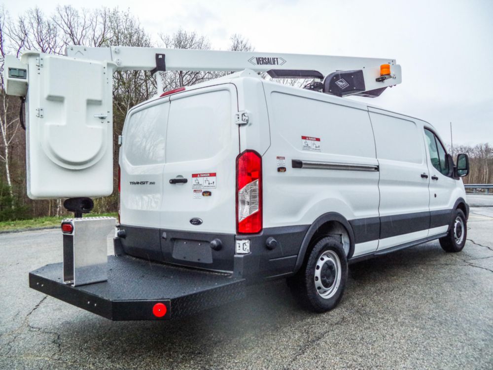 29 ft Non Insulated Telecom Bucket Truck