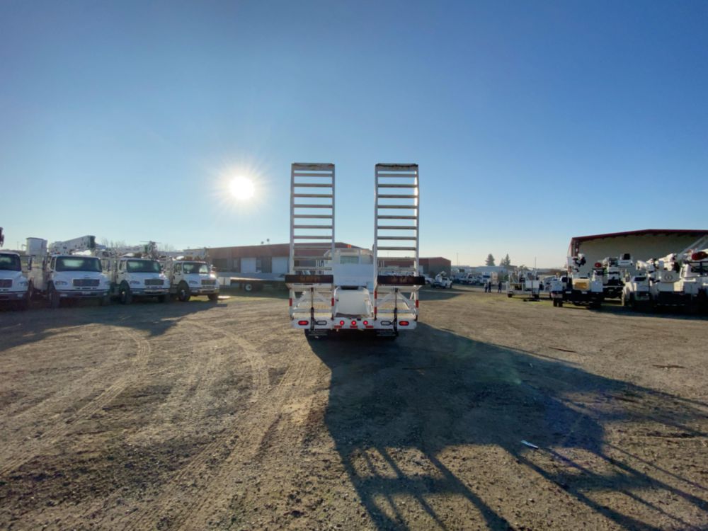 2018 Western Star 4700SB 6x4 Equipment Hauler