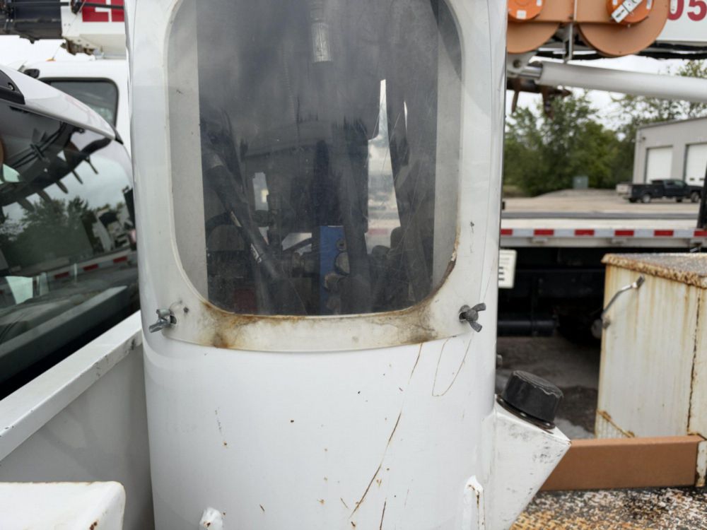 2019 Ford F-550 4x4 Versalift VST-40I Material Handler Bucket Truck