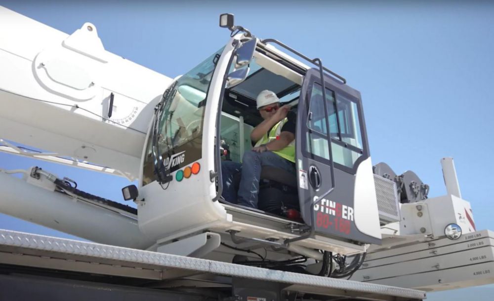80 tons 160 ft Boom Truck