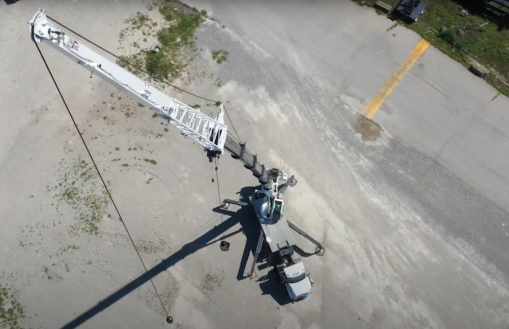 80 tons 160 ft Boom Truck