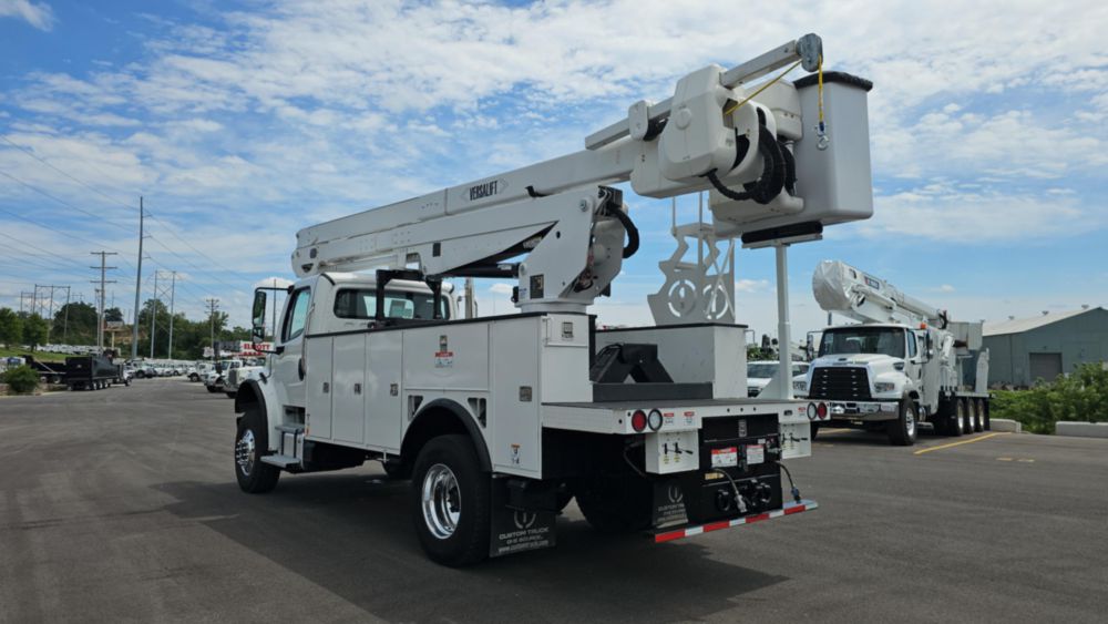 2021 Freightliner M2106 4x4 Versalift VN-555-MHI Bucket Truck