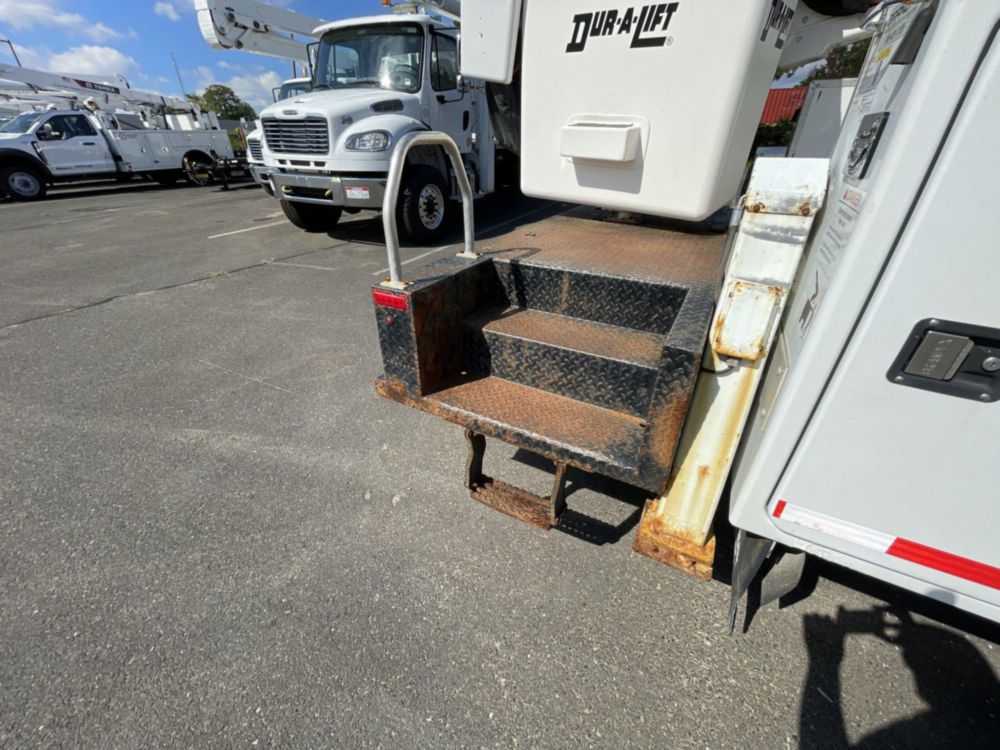 2018 Ford F-550 4x4 Duralift DPM2-47 Material Handler Bucket Truck