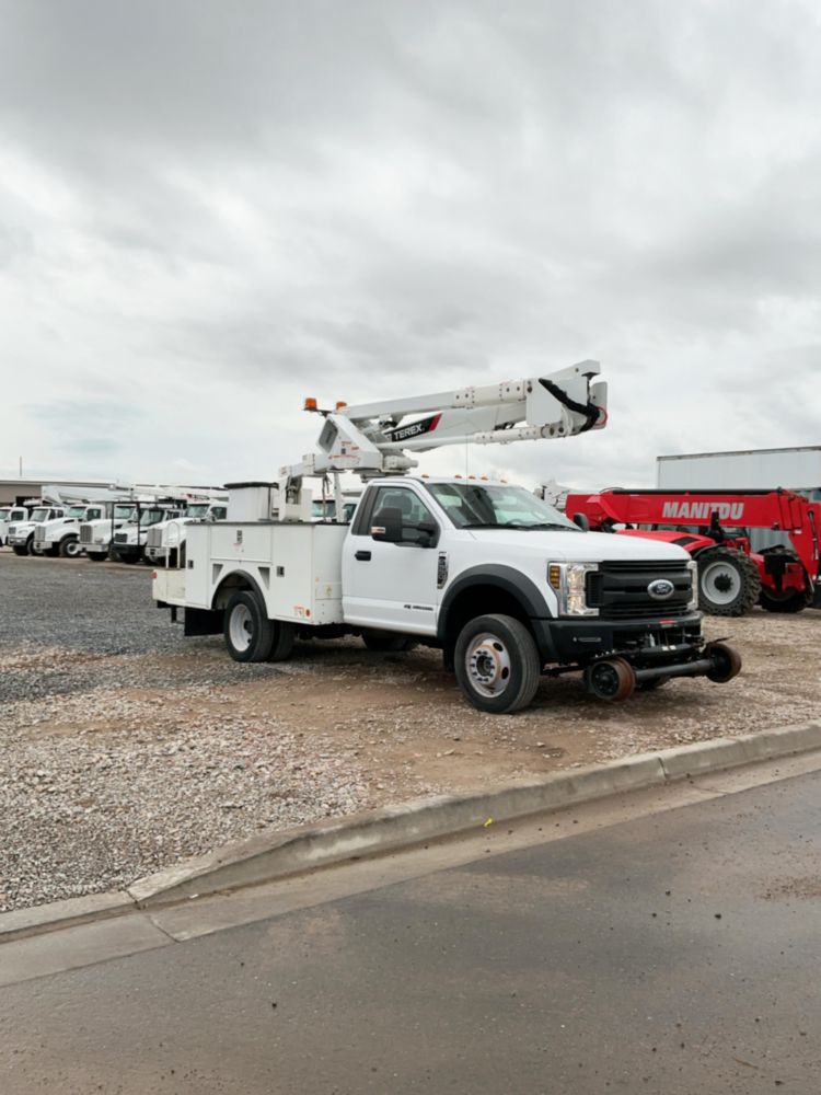 2019 Ford F-550 4x4 Terex LT40 Hi-Rail Bucket Truck