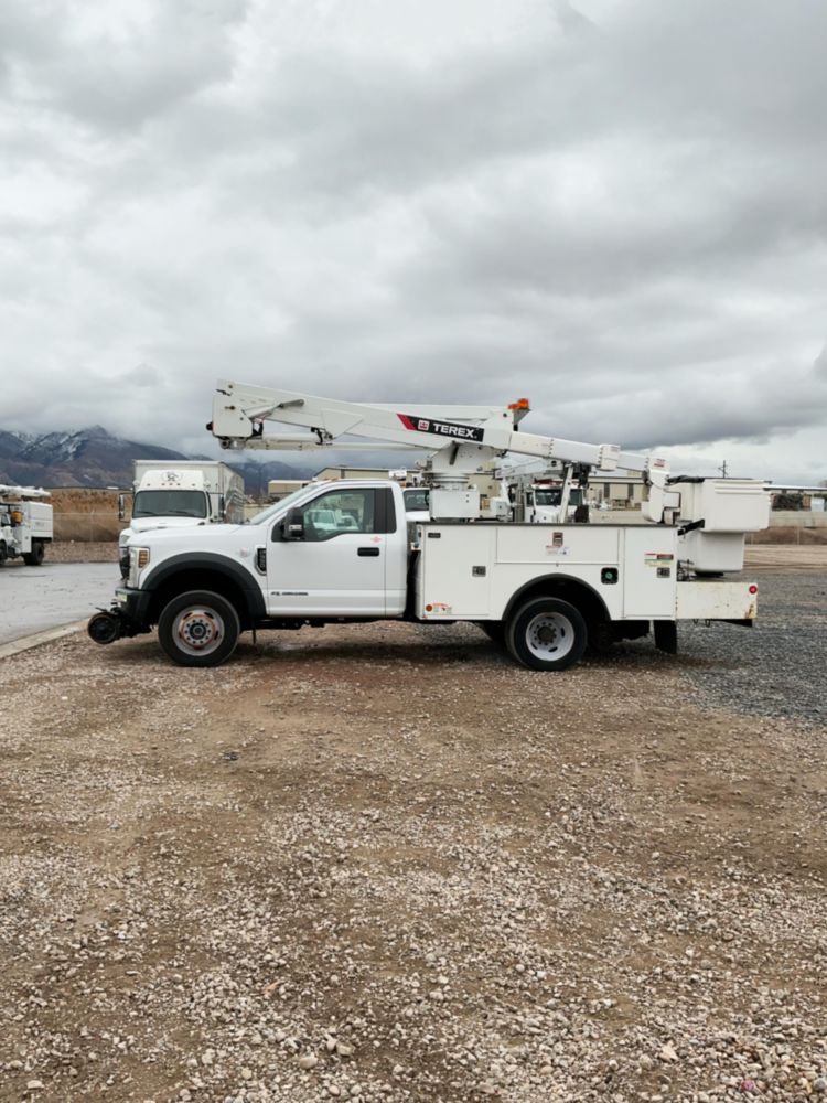 2019 Ford F-550 4x4 Terex LT40 Hi-Rail Bucket Truck