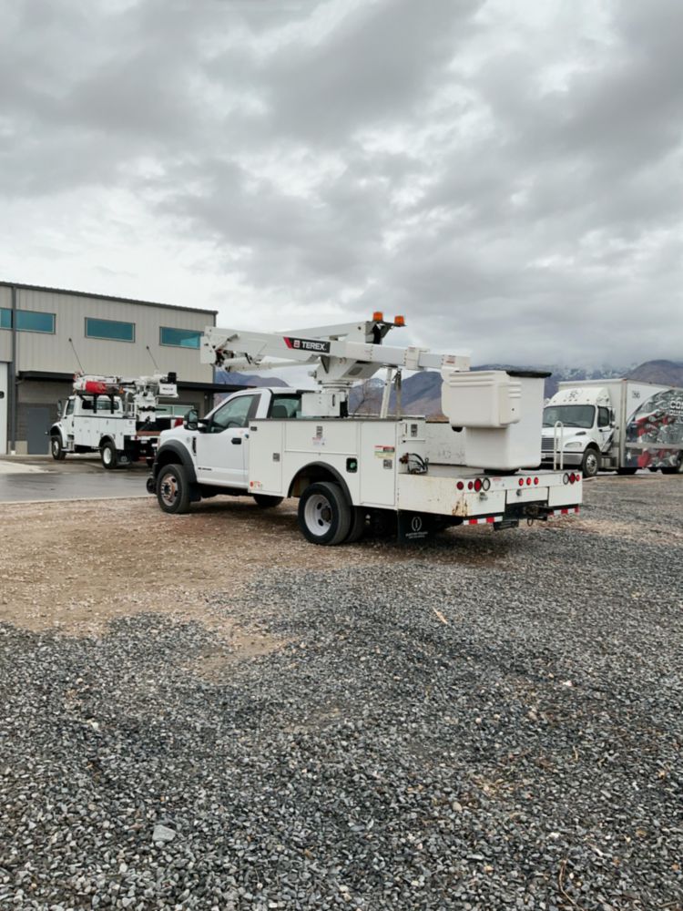2019 Ford F-550 4x4 Terex LT40 Hi-Rail Bucket Truck