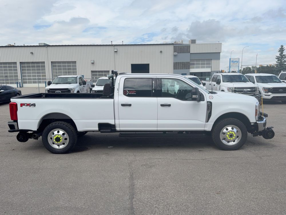 2025 Ford F350 4x4 Hi-Rail Pickup Truck