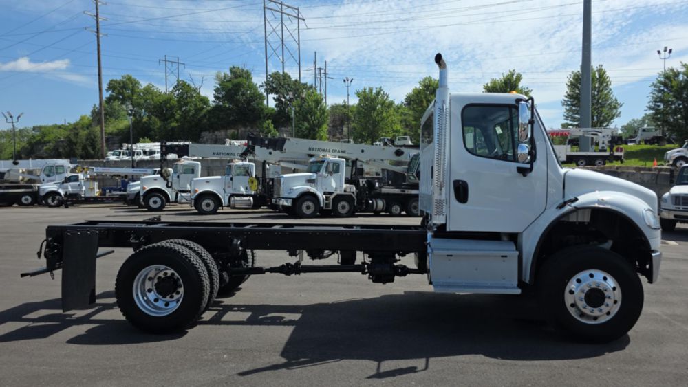 2020 Freightliner M2106 4x4 Cab & Chassis