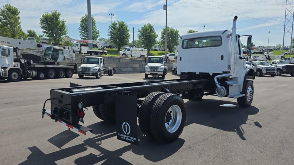 2020 Freightliner M2106 4x4 Cab & Chassis