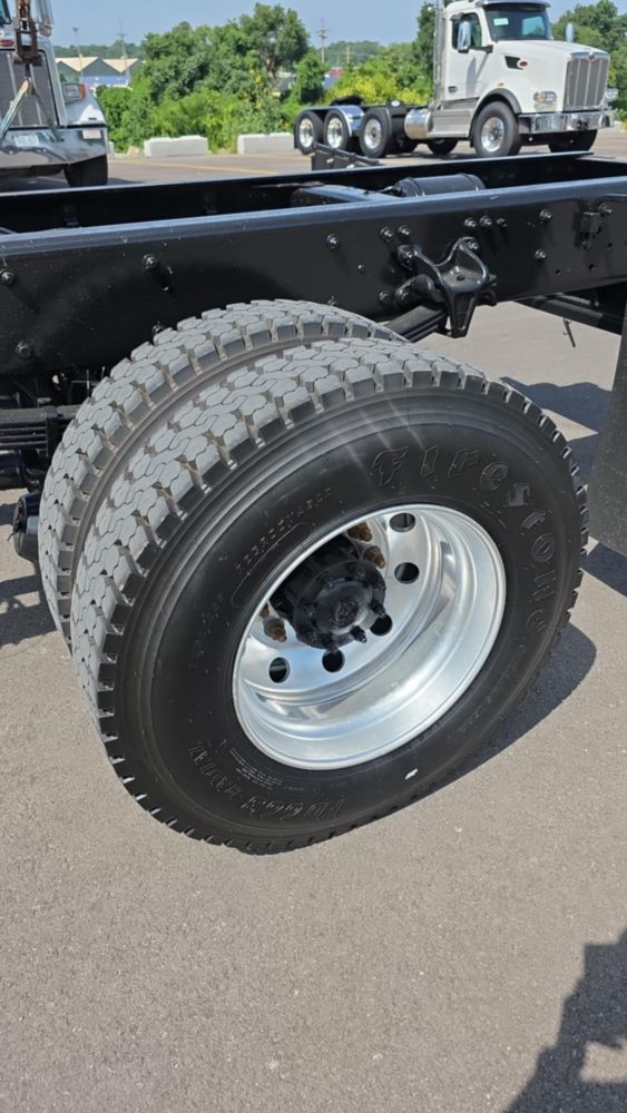 2020 Freightliner M2106 4x4 Cab & Chassis